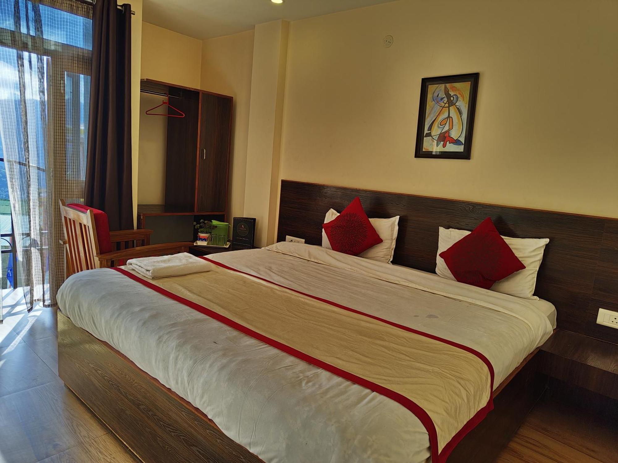 Hotel The Narayani Continental Gangtok Exterior photo