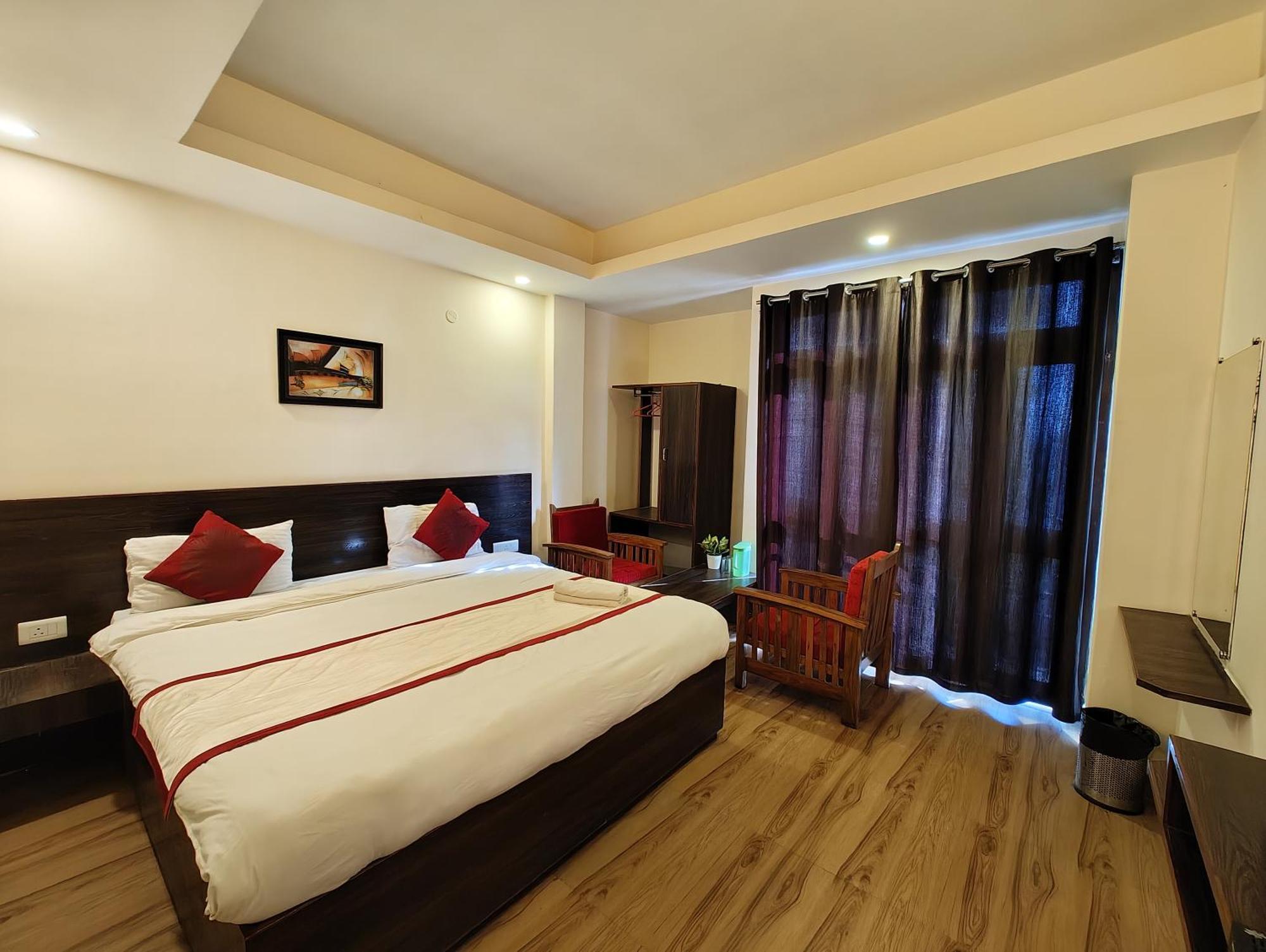 Hotel The Narayani Continental Gangtok Exterior photo